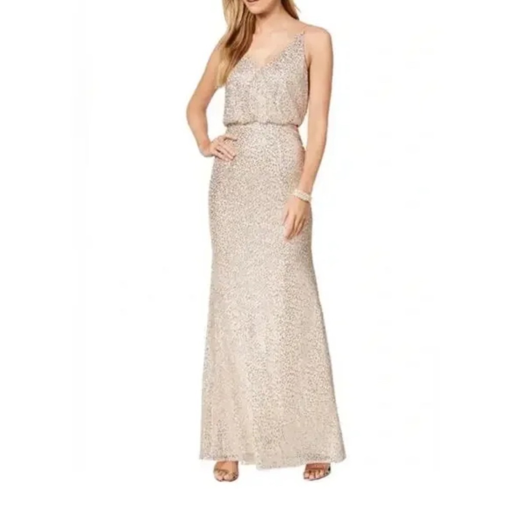 Adrianna Papell Women's Formal Dress Size 12 Gold Sequined Sleeveless Long Gown